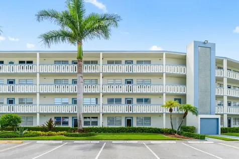 4013 Yarmouth A Boca Raton FL 33434
