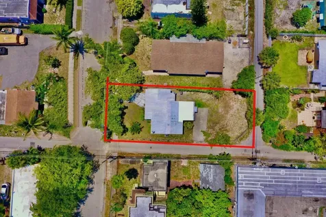 611 35th Street West Palm Beach FL 33407