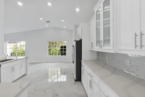 6000 Nw 63 Place Parkland FL 33067