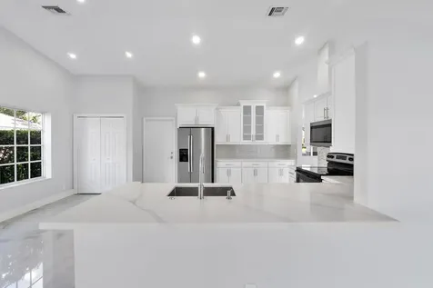 6000 Nw 63 Place Parkland FL 33067