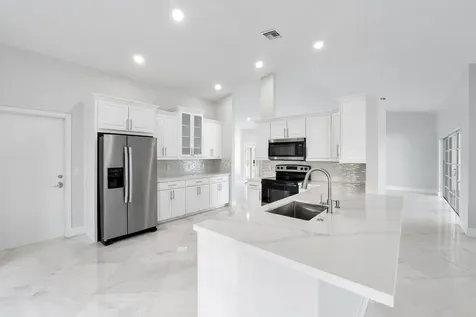 6000 Nw 63 Place Parkland FL 33067