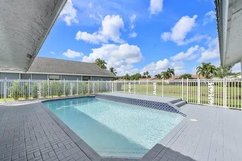 6000 Nw 63 Place Parkland FL 33067