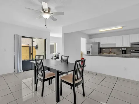 10830 Sw 72nd Street Miami FL 33173