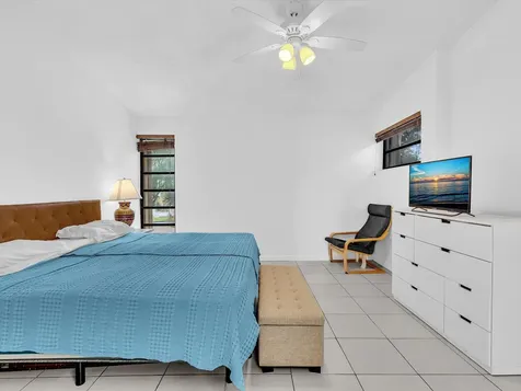 10830 Sw 72nd Street Miami FL 33173