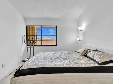 10830 Sw 72nd Street Miami FL 33173