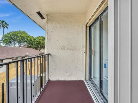 10830 Sw 72nd Street Miami FL 33173