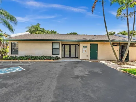 10830 Sw 72nd Street Miami FL 33173