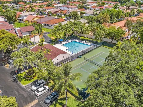 10830 Sw 72nd Street Miami FL 33173