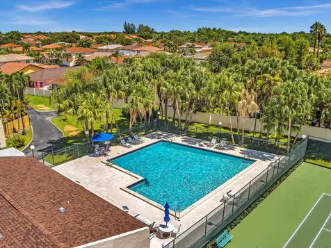 10830 Sw 72nd Street Miami FL 33173