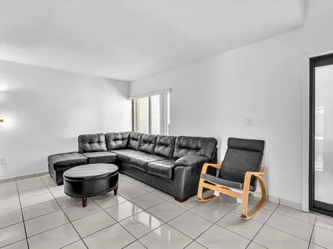 10830 Sw 72nd Street Miami FL 33173