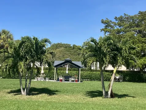 100 Ventnor E Deerfield Beach FL 33442