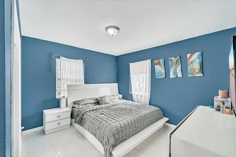 808 41st Street West Palm Beach FL 33407