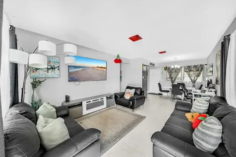 808 41st Street West Palm Beach FL 33407