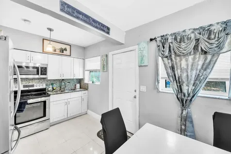 808 41st Street West Palm Beach FL 33407