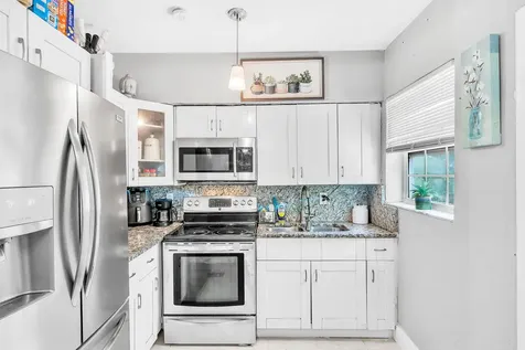 808 41st Street West Palm Beach FL 33407