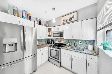 808 41st Street West Palm Beach FL 33407