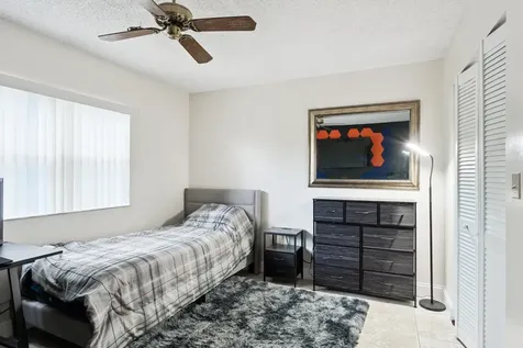 1891 N 61st Avenue Hollywood FL 33024