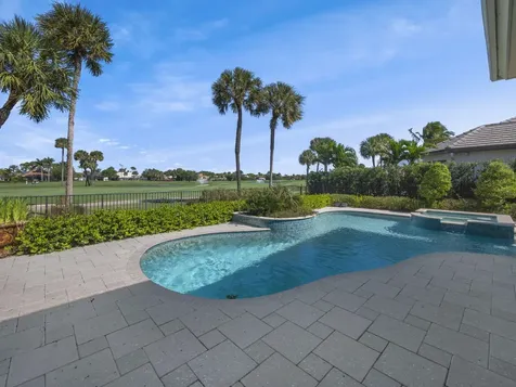 66 St James Drive Palm Beach Gardens FL 33418