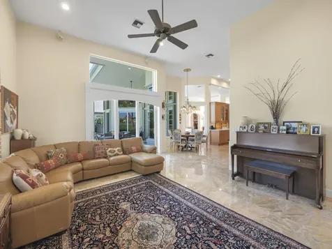 66 St James Drive Palm Beach Gardens FL 33418
