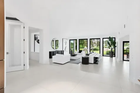 18743 Long Lake Drive Boca Raton FL 33496