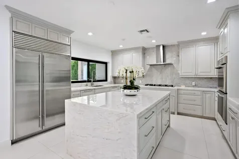 18743 Long Lake Drive Boca Raton FL 33496