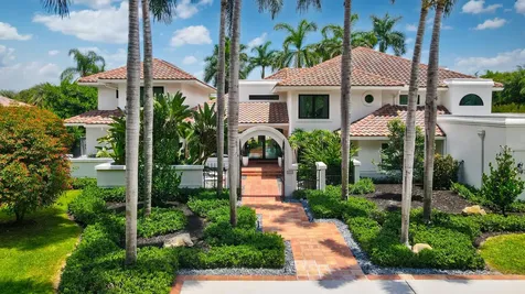 18743 Long Lake Drive Boca Raton FL 33496