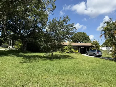 1001 Tortugas Avenue Fort Pierce FL 34982