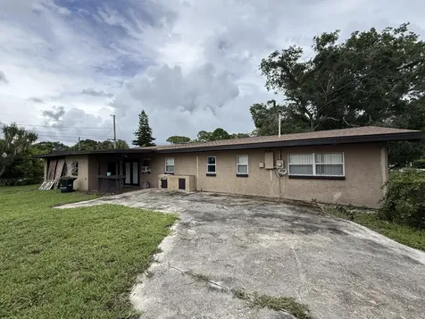 1001 Tortugas Avenue Fort Pierce FL 34982