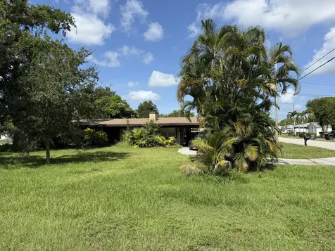 1001 Tortugas Avenue Fort Pierce FL 34982