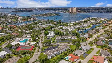 1210 N Sugar Sands Boulevard Singer Island FL 33404