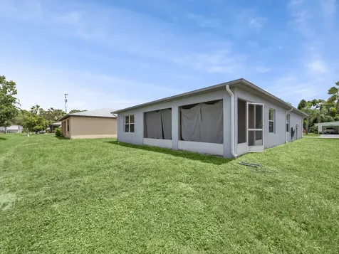 73 Golf Drive Port Saint Lucie FL 34952