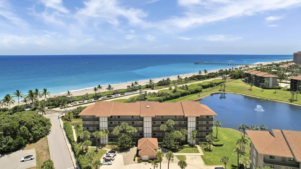 101 S Seas 204 Drive Jupiter FL 33477
