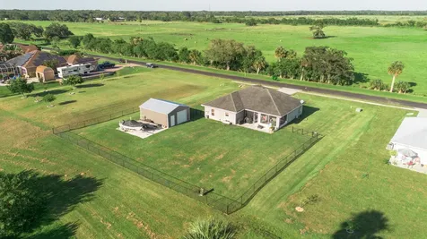 1402 Se 12th Drive Okeechobee FL 34974