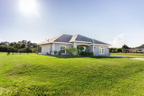 1402 Se 12th Drive Okeechobee FL 34974