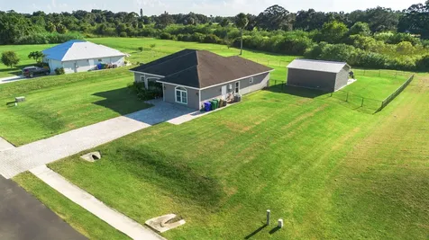 1402 Se 12th Drive Okeechobee FL 34974