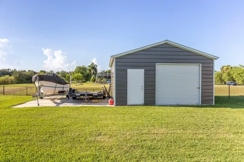 1402 Se 12th Drive Okeechobee FL 34974