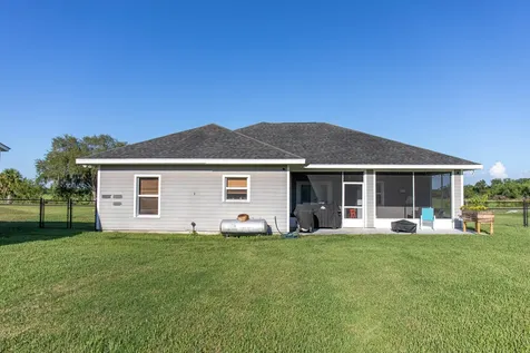 1402 Se 12th Drive Okeechobee FL 34974