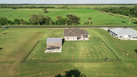 1402 Se 12th Drive Okeechobee FL 34974