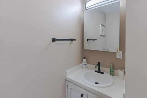 2929 Se Ocean Boulevard Stuart FL 34996