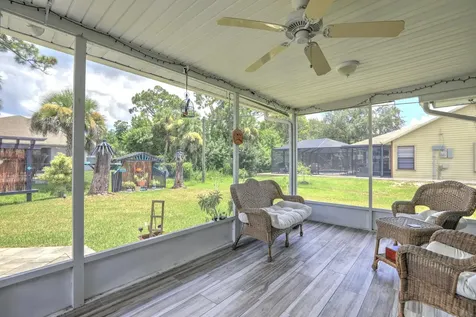 401 Lloyd Street Sebastian FL 32958