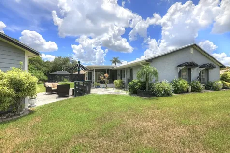 401 Lloyd Street Sebastian FL 32958