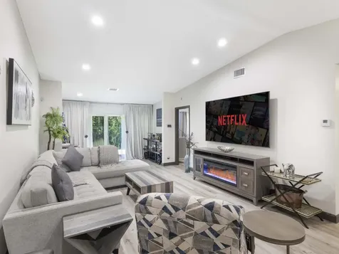 8652 Overset Lane Boca Raton FL 33496