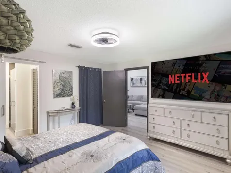 8652 Overset Lane Boca Raton FL 33496