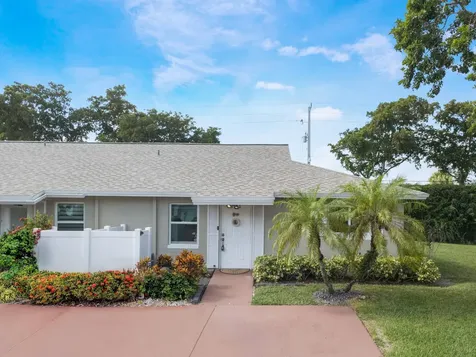 8652 Overset Lane Boca Raton FL 33496