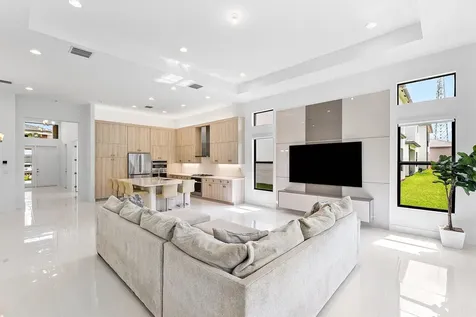 8330 Essex Country Club Drive Boca Raton FL 33434