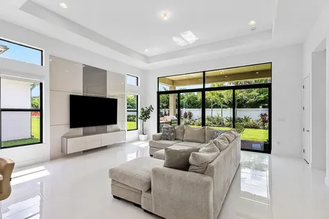 8330 Essex Country Club Drive Boca Raton FL 33434