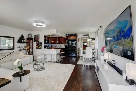 123 Saxony C Delray Beach FL 33446