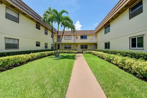 123 Saxony C Delray Beach FL 33446