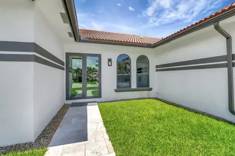 10099 Canoe Brook Circle Boca Raton FL 33498