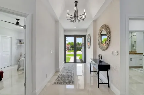 10099 Canoe Brook Circle Boca Raton FL 33498